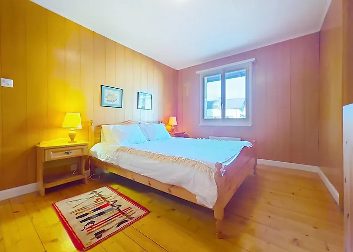 Appartement Bambi, Spacieux, Jardin, Cheminée, Kids&pets Friendly Grimisuat